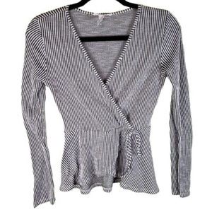 Caution to the wind size medium